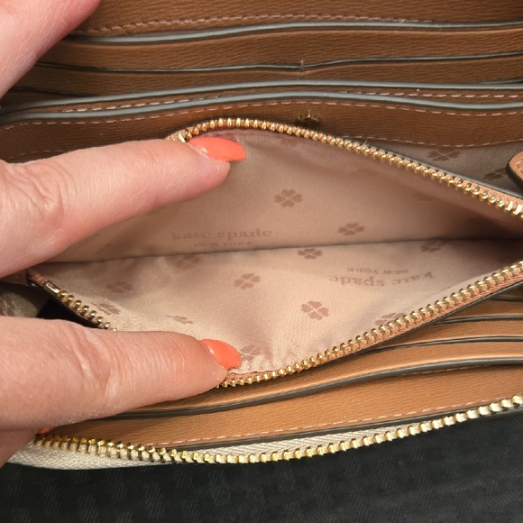 Kate Spade Tan and Black Zip Wallet - Picture 5 of 8